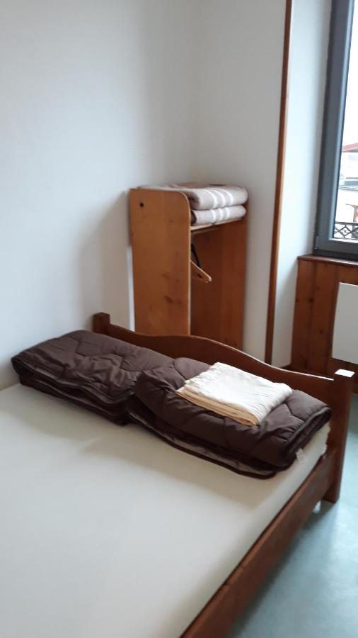 Les Repaires Hotel Nans-sous-Sainte-Anne Luaran gambar